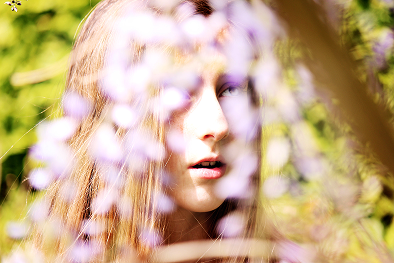 Gallery image for /arthur/images/anna-purple-flowers.png